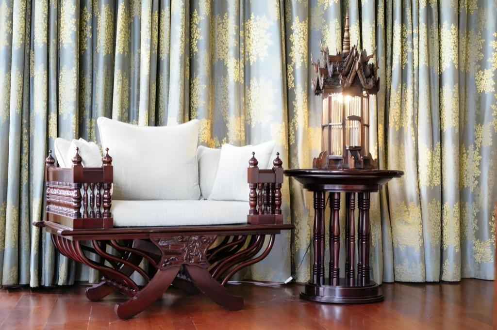 Baan Souchada Resort & Spa Szaraburi Kültér fotó