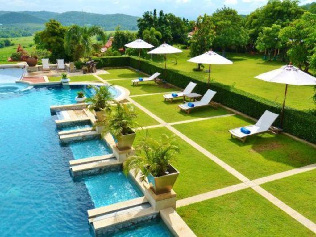 Baan Souchada Resort & Spa Szaraburi Kültér fotó